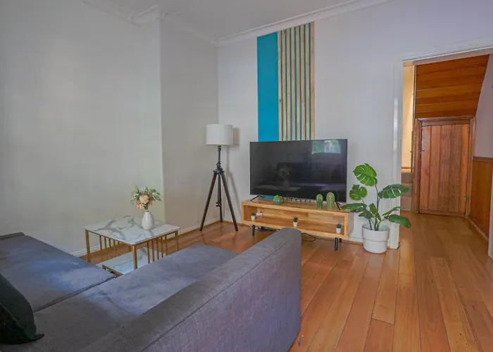 2 Bedroom Darling Harbour - Pyrmont