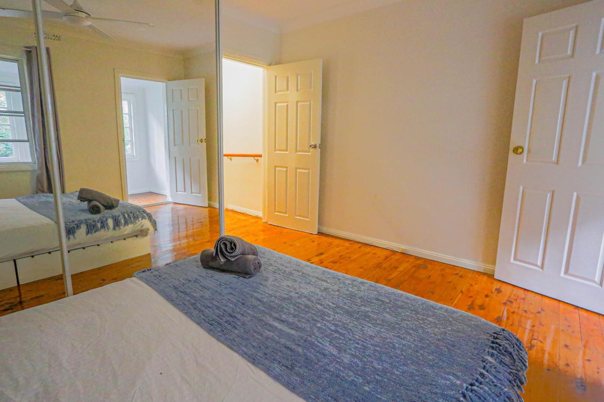 2 Bedroom Darling Harbour - Pyrmont