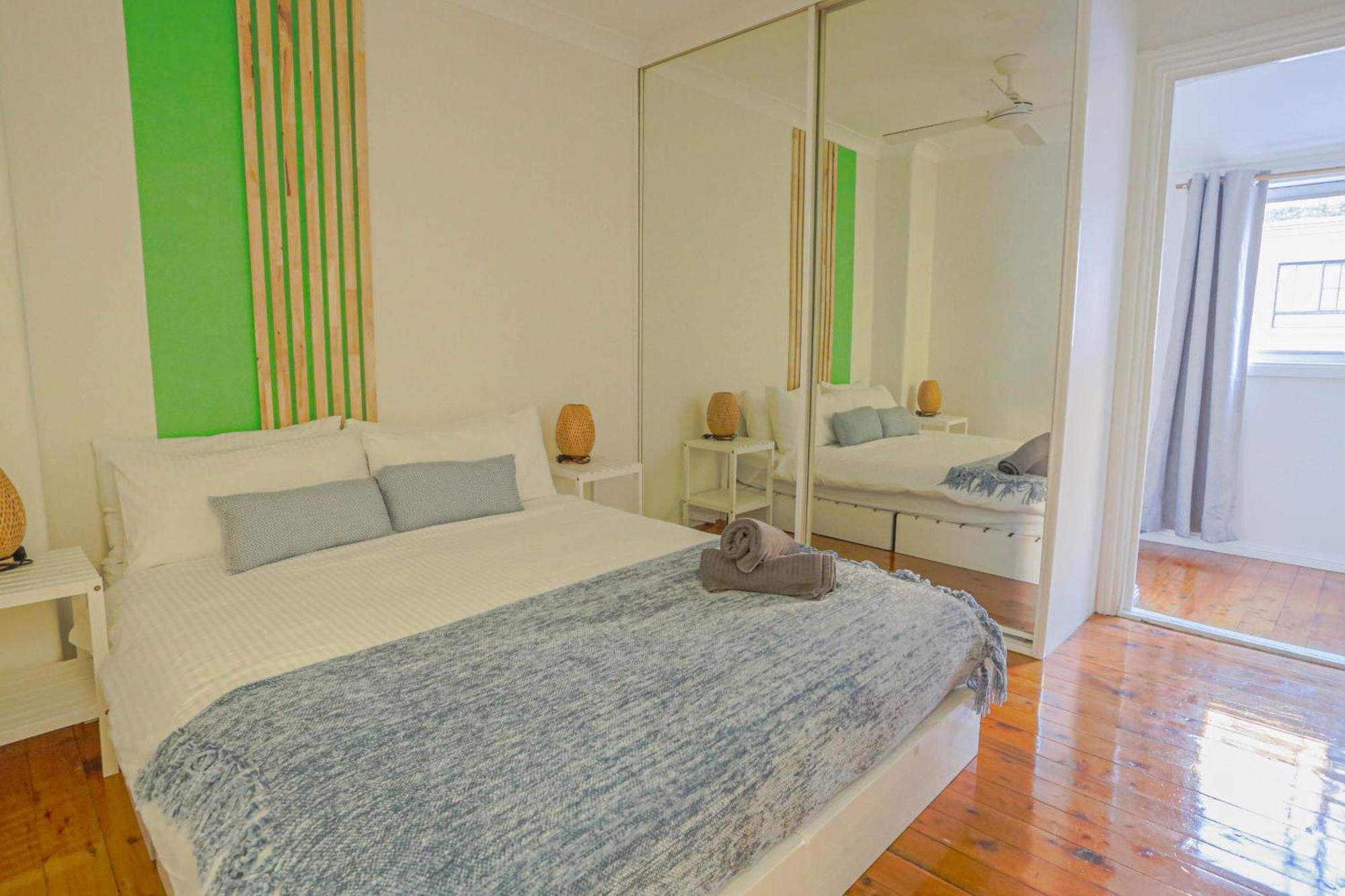 2 Bedroom Darling Harbour - Pyrmont Holiday home *